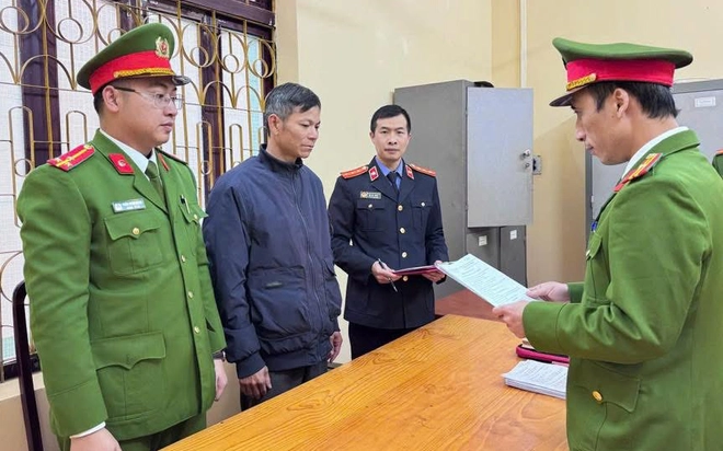 Tuy&ecirc;n Quang: Khởi tố nguy&ecirc;n chủ tịch v&agrave; kế to&aacute;n x&atilde; Pờ Ly Ng&agrave;i- Ảnh 1.