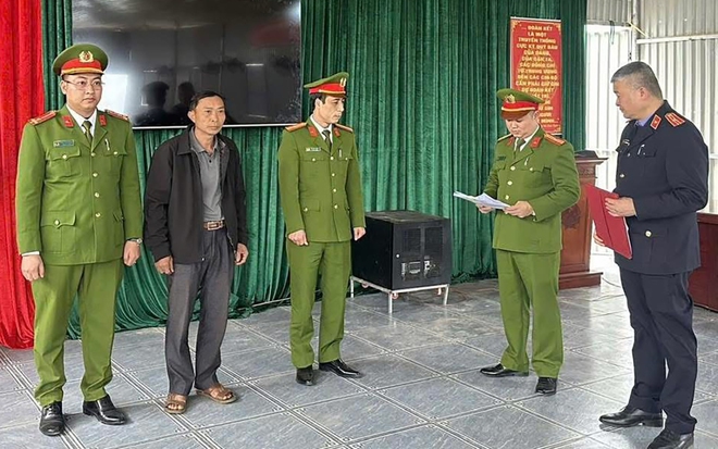 Tuy&ecirc;n Quang: Khởi tố nguy&ecirc;n chủ tịch v&agrave; kế to&aacute;n x&atilde; Pờ Ly Ng&agrave;i- Ảnh 3.