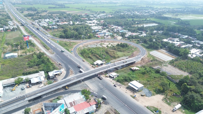 Đồng bằng s&ocirc;ng Cửu Long nắm cơ hội lớn để bứt ph&aacute; nhờ cao tốc- Ảnh 3.