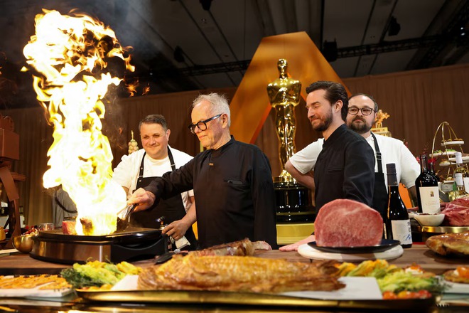 Hậu trường chuẩn bị Oscar 2026: An ninh được siết chặt, thảm đỏ đ&atilde; sẵn s&agrave;ng- Ảnh 9.