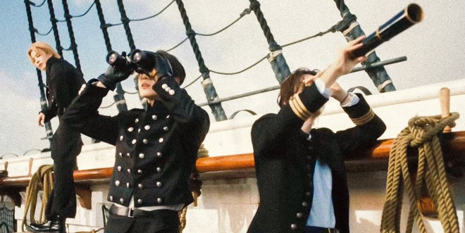 BTS tạo cơn địa chấn trong ngày tái xuất với album "Arirang"- Ảnh 4. BTS tạo cơn địa chấn trong ngày tái xuất với album "Arirang"- Ảnh 4.