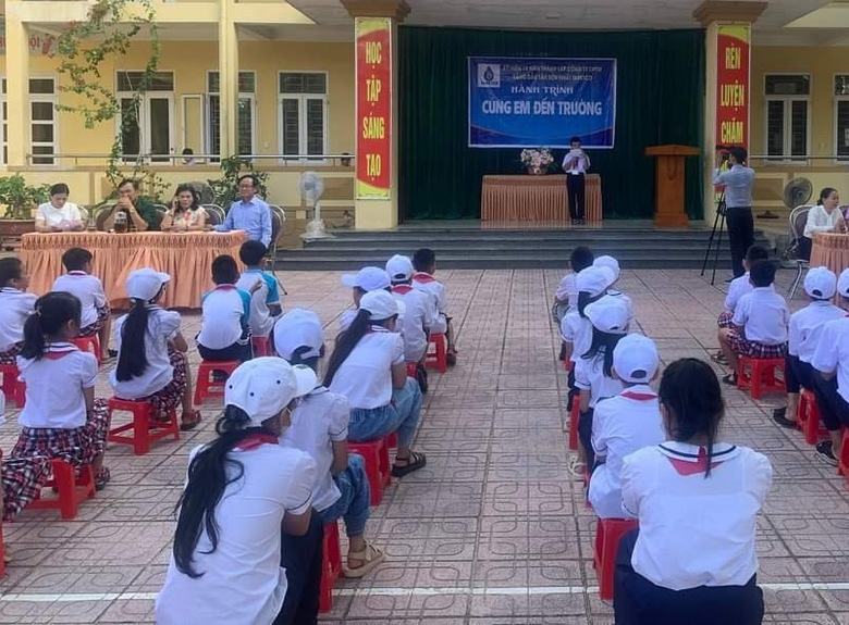 Hoạt động thiện nguyện – Nét đẹp trong văn hóa doanh nghiệp của TAPETCO - Ảnh 2. Hoạt động thiện nguyện – Nét đẹp trong văn hóa doanh nghiệp của TAPETCO - Ảnh 2.