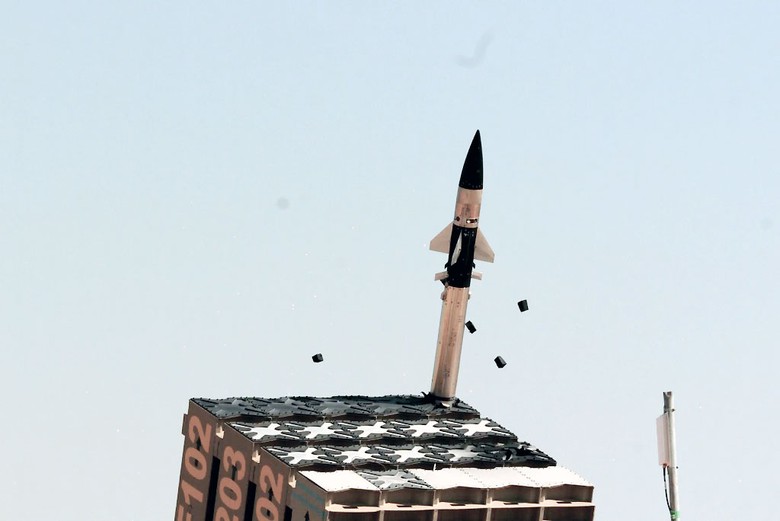 "Giả sử Gaza c&oacute; thứ n&agrave;y, V&ograve;m Sắt của Israel sẽ chống sao" - Người Trung Quốc sai g&igrave; ở đ&acirc;y? - Ảnh 1.