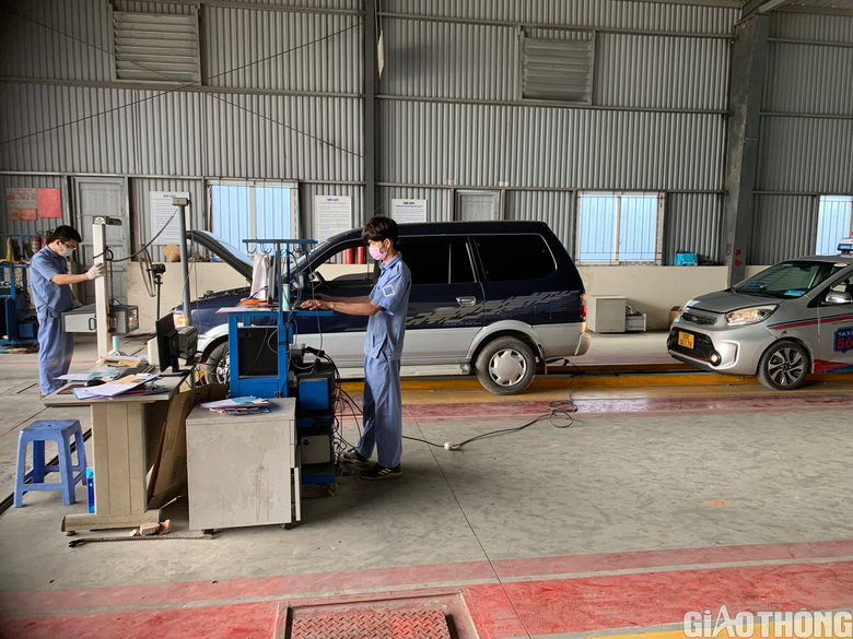 Ho&agrave;n thiện hồ sơ gi&aacute; dịch vụ kiểm định xe cơ giới b&aacute;o c&aacute;o Thủ tướng trong th&aacute;ng 10/2023 - Ảnh 1.