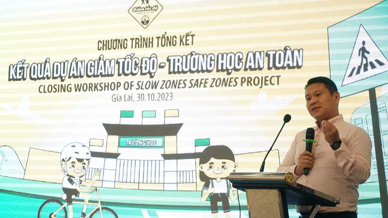 Kỷ niệm 5 năm dự án “Giảm tốc độ - Trường học an toàn” - Ảnh 2. Kỷ niệm 5 năm dự án “Giảm tốc độ - Trường học an toàn” - Ảnh 2.