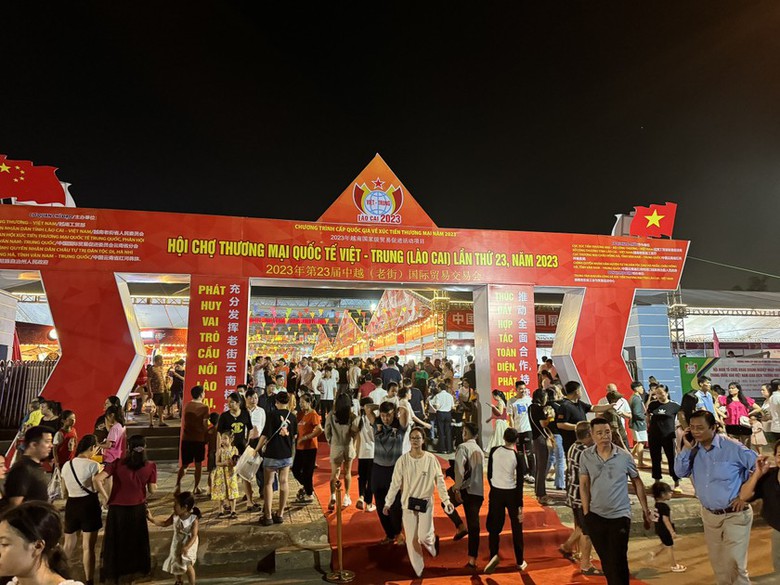 Gần 900 gian h&agrave;ng tham gia Hội chợ thương mại quốc tế Việt - Trung năm 2023 - Ảnh 3.