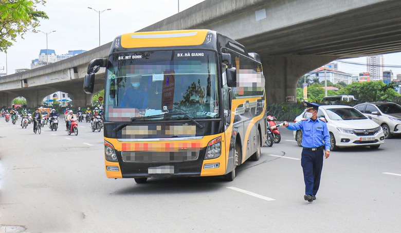 H&agrave; Nội thu hồi hơn 800 ph&ugrave; hiệu vi phạm tốc độ qua GPS - Ảnh 1.