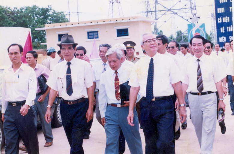 EVNNPT ra đời - sự đ&ograve;i hỏi tất yếu của c&ocirc;ng cuộc đổi mới - Ảnh 1.