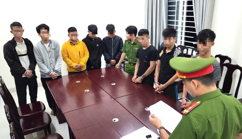 Đề nghị truy tố nh&oacute;m c&ocirc;n đồ hỗn chiến g&acirc;y n&aacute;o loạn ở Đ&agrave; Nẵng - Ảnh 1.