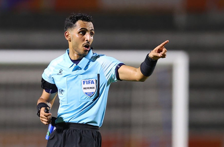 Thống k&ecirc; kh&oacute; tin về trọng t&agrave;i bắt ch&iacute;nh trong trận tuyển Việt Nam gặp Iraq  - Ảnh 1.