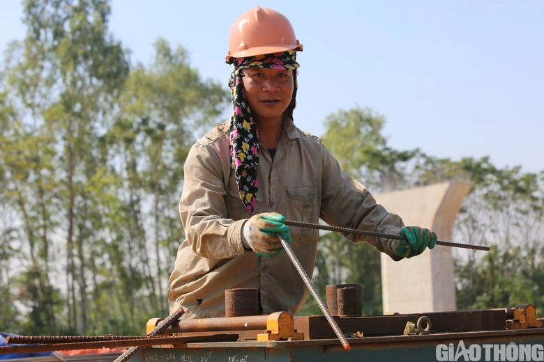 Thi c&ocirc;ng c&acirc;y cầu d&agrave;i nhất tr&ecirc;n s&ocirc;ng M&atilde; - Ảnh 7.