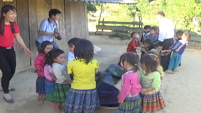 Những người thầy đặc biệt nơi dẻo cao Y&ecirc;n B&aacute;i - Ảnh 4.