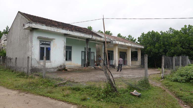 Hai cha con cắm bản tr&ecirc;n đỉnh C&agrave; Đam - Ảnh 6.