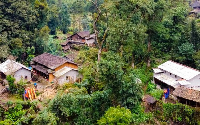 &ldquo;L&agrave;ng địa ngục&rdquo; giữa n&uacute;i rừng H&agrave; Giang