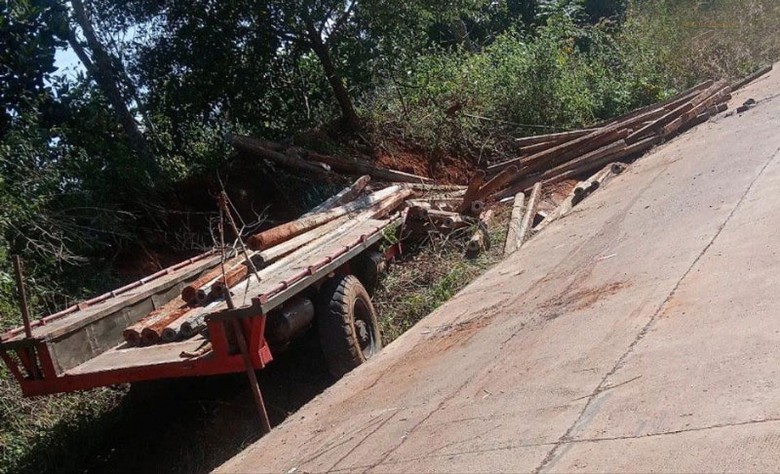 Hiện trường xảy ra vụ tai nạn - Ảnh: Quang Vũ. Hiện trường xảy ra vụ tai nạn - Ảnh: Quang Vũ.