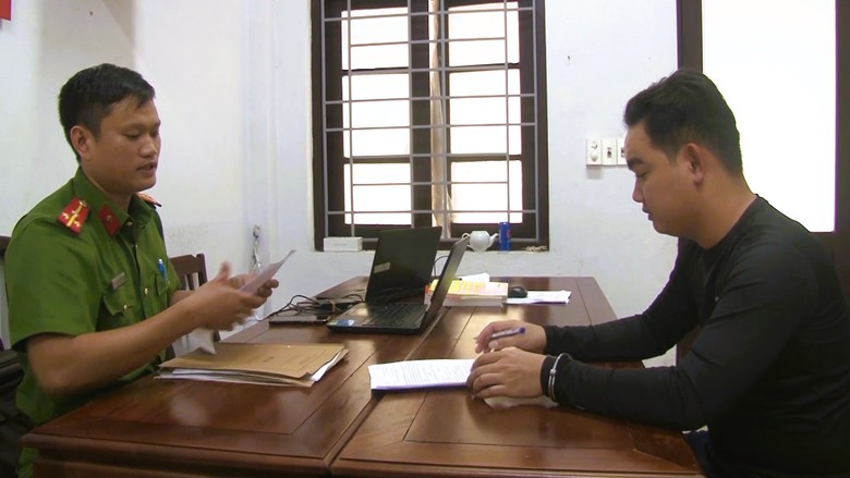 Lừa đảo “chạy án”, người đàn ông chiếm đoạt hơn 100 triệu đồng đem tiêu xài cá nhân - Ảnh 1. Lừa đảo “chạy án”, người đàn ông chiếm đoạt hơn 100 triệu đồng đem tiêu xài cá nhân - Ảnh 1.