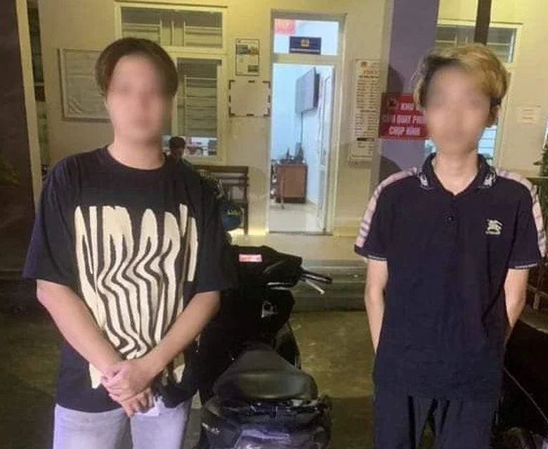 Truy xét nhóm quái xế chuyên gây rối đường phố, quay clip để câu like - Ảnh 1. Truy xét nhóm quái xế chuyên gây rối đường phố, quay clip để câu like - Ảnh 1.