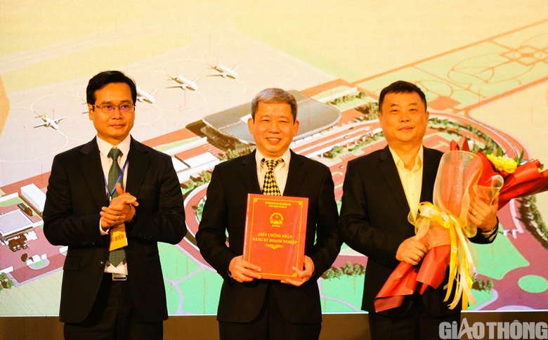 Ch&iacute;nh thức khởi động dự &aacute;n PPP Cảng h&agrave;ng kh&ocirc;ng Quảng Trị - Ảnh 3.