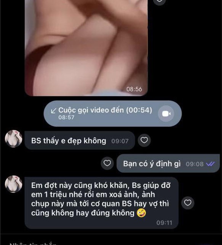 Sau khi nhờ tư vấn sức khỏe online, bác sĩ bị tống tiền - Ảnh 2. Sau khi nhờ tư vấn sức khỏe online, bác sĩ bị tống tiền - Ảnh 2.