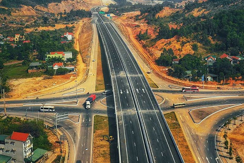 Giao th&ocirc;ng th&ocirc;ng minh tr&ecirc;n cao tốc Diễn Ch&acirc;u &ndash; B&atilde;i Vọt c&oacute; những hạng mục n&agrave;o? - Ảnh 1.
