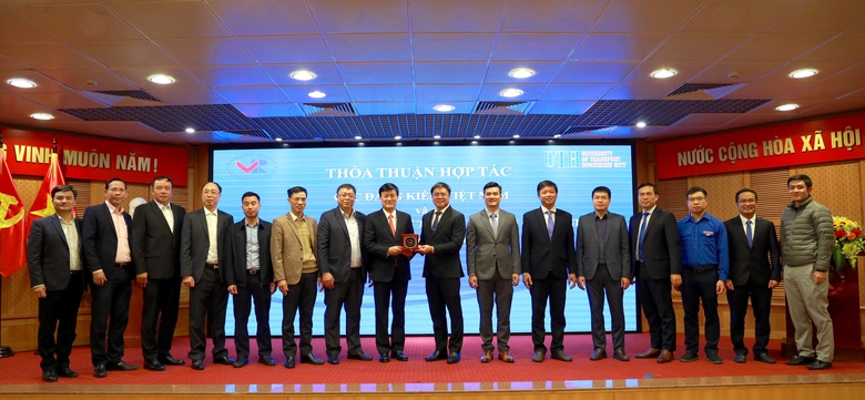 Cục Đăng kiểm k&yacute; kết hợp t&aacute;c với trường đại học, chủ động về nguồn nh&acirc;n lực - Ảnh 2.