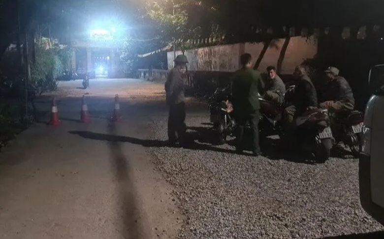 Nam thanh ni&ecirc;n Bắc Ninh d&ugrave;ng dao tấn c&ocirc;ng nh&oacute;m nữ sinh l&agrave;m 2 người chết, 2 người bị thương - Ảnh 1.