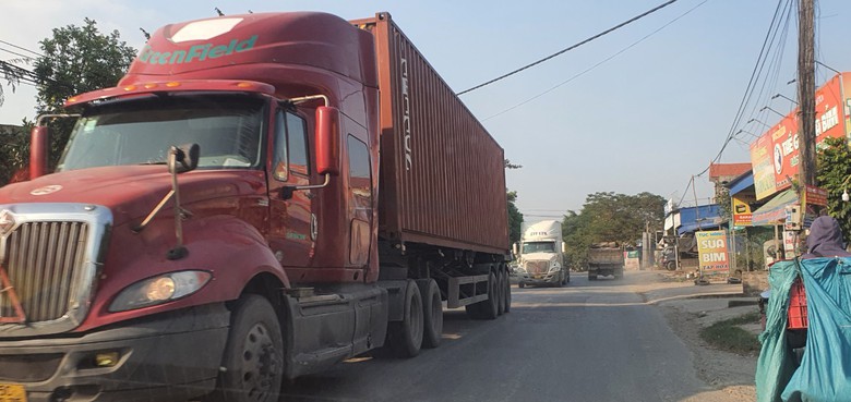 V&igrave; sao xe container v&agrave; xe đầu k&eacute;o tăng đột biến qua tỉnh lộ 352? - Ảnh 3.