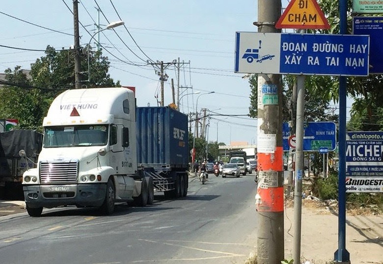 C&ocirc;ng an TP.HCM: Tai nạn giao th&ocirc;ng k&eacute;o giảm trong 11 năm nhưng chưa h&agrave;i l&ograve;ng  - Ảnh 1.