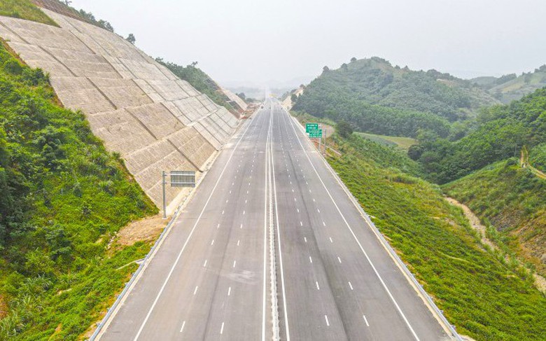 Tổng quan dự &aacute;n cao tốc Mai Sơn - QL45