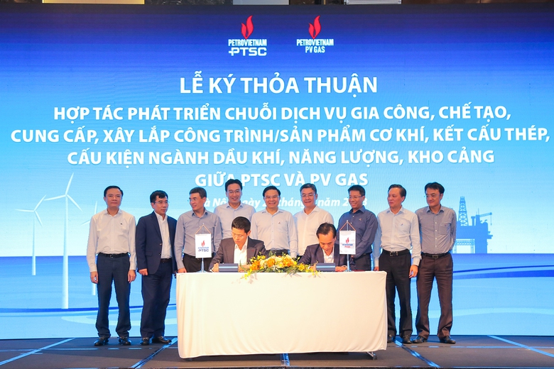 Petrovietnam đón đầu xu thế chuyển dịch năng lượng, nâng cao năng lực cạnh tranh - Ảnh 1.