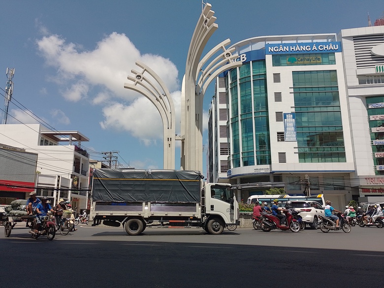An Giang, Đồng Tháp tăng cường đảm bảo an toàn giao thông Lễ Quốc khánh 2/9 - Ảnh 1.