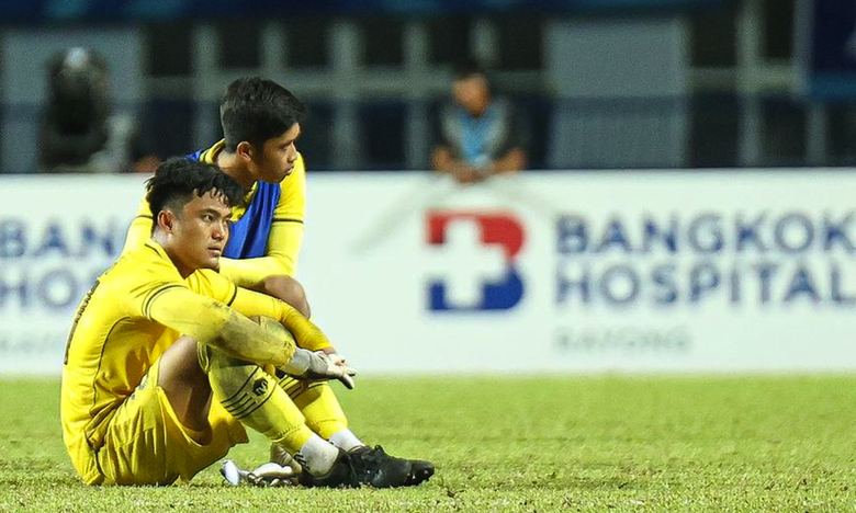 Thủ môn Indonesia tiết lộ bí mật ngỡ ngàng sau quả luân lưu thất bại ở trận thua U23 Việt Nam  - Ảnh 1.