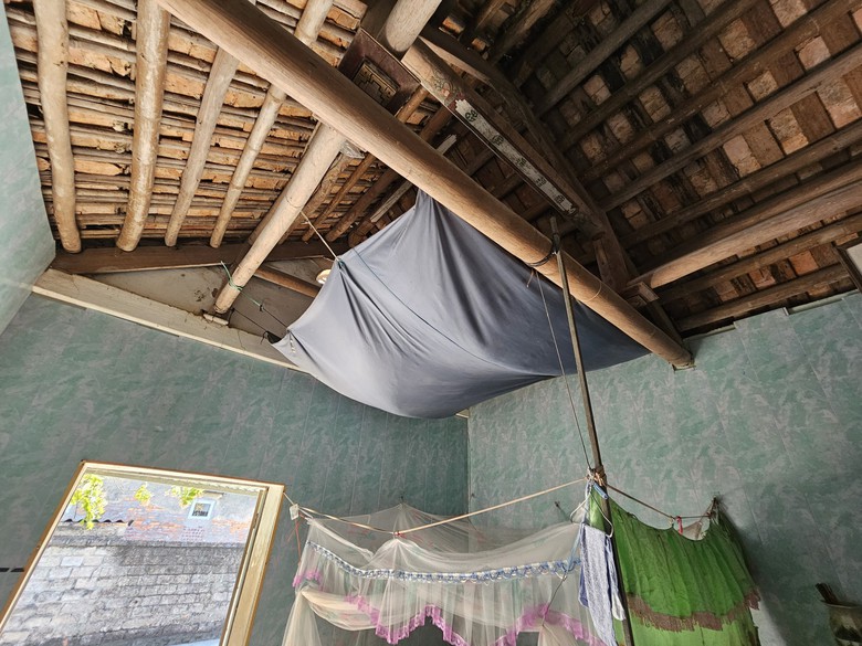 Ho&agrave;n cảnh &eacute;o le của người đ&agrave;n &ocirc;ng liệt hai ch&acirc;n v&igrave; tai nạn - Ảnh 4.