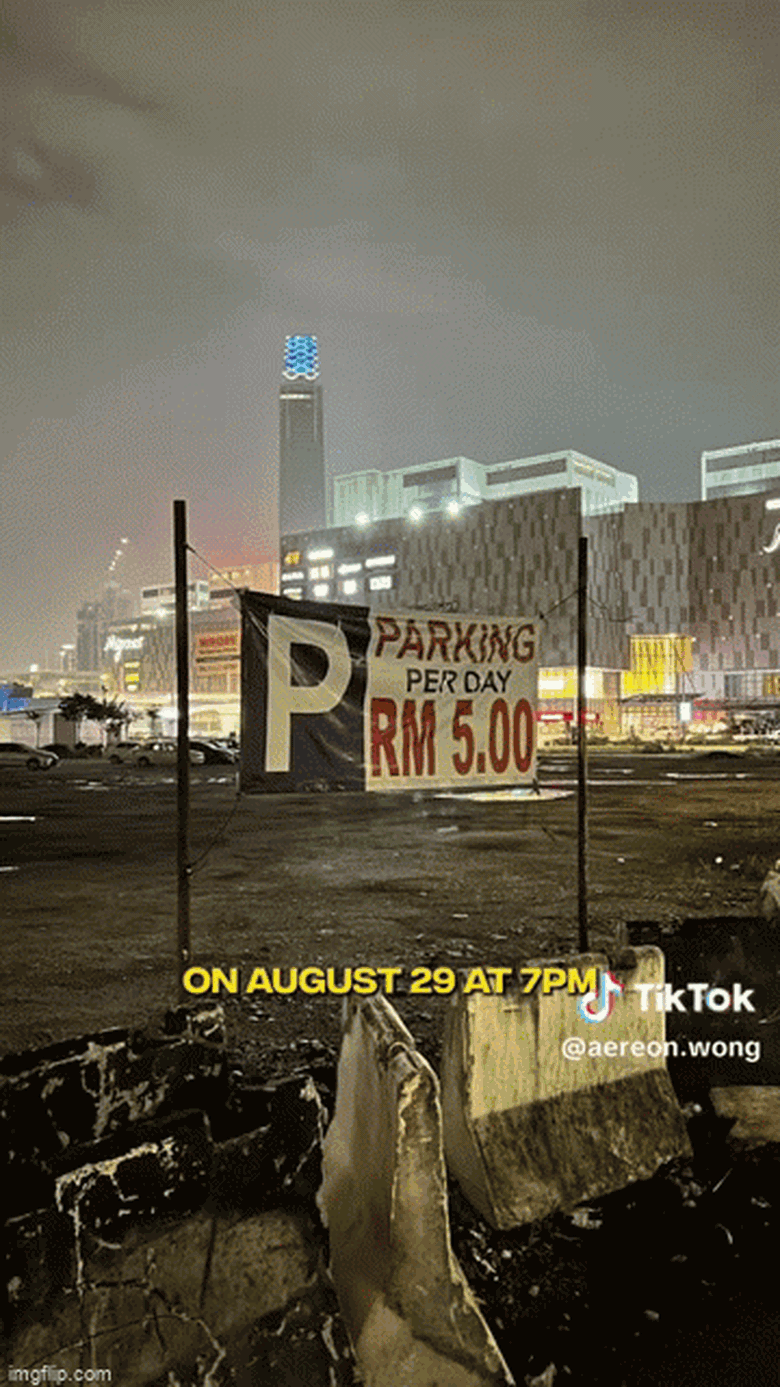 Đậu xe ở b&atilde;i c&oacute; thu ph&iacute;, 4 tiếng sau người đ&agrave;n &ocirc;ng hoảng hốt với kết quả - Ảnh 1.