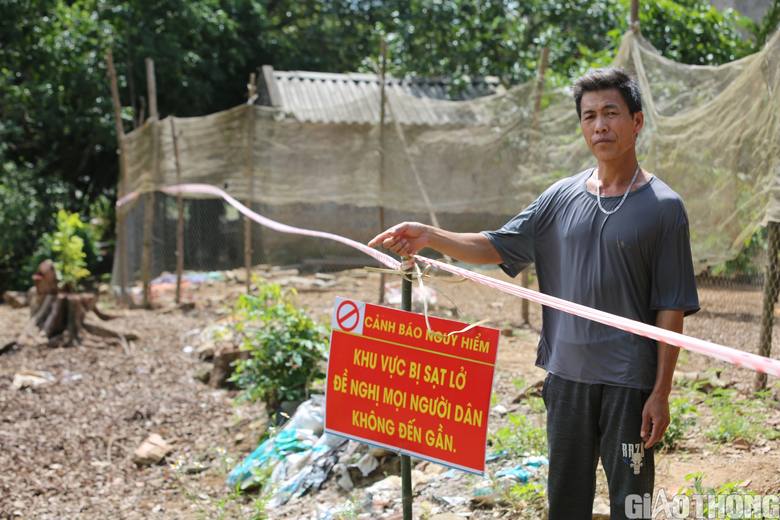 Nơm nớp lo sợ b&ecirc;n bờ s&ocirc;ng sạt lở - Ảnh 2.