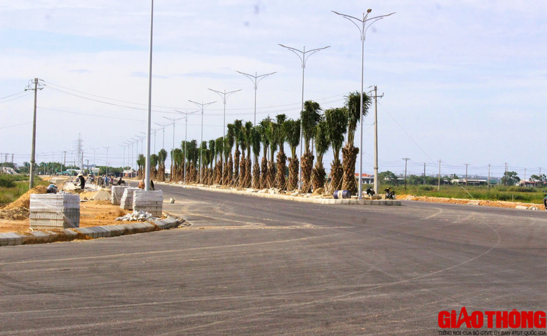 Th&ocirc;ng xe tuyến đường 370 tỷ nhiều năm chưa xong ở Huế trước ng&agrave;y 30/9 - Ảnh 12.