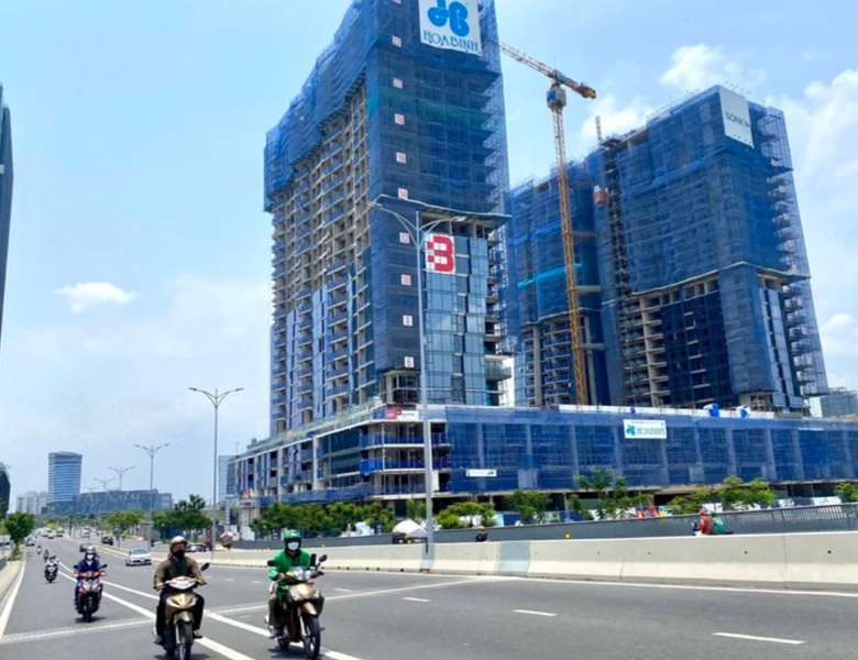 Nhiều ng&acirc;n h&agrave;ng giảm l&atilde;i suất vay mua, sửa nh&agrave; trước Tết Nguy&ecirc;n đ&aacute;n- Ảnh 1.