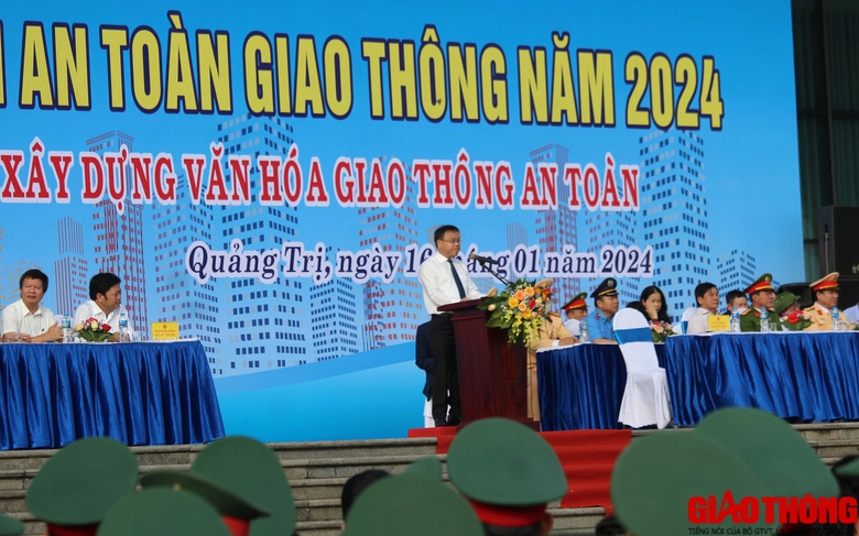 Quảng Trị: X&acirc;y dựng văn h&oacute;a giao th&ocirc;ng an to&agrave;n, xử l&yacute; nghi&ecirc;m &ldquo;ma men&rdquo; l&aacute;i xe- Ảnh 3.