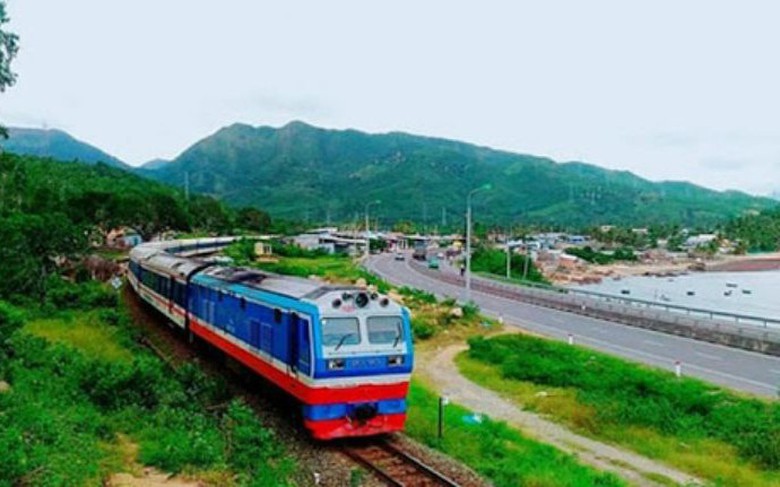 Đường sắt đặt mục ti&ecirc;u l&atilde;i 5 tỷ đồng trong năm 2024