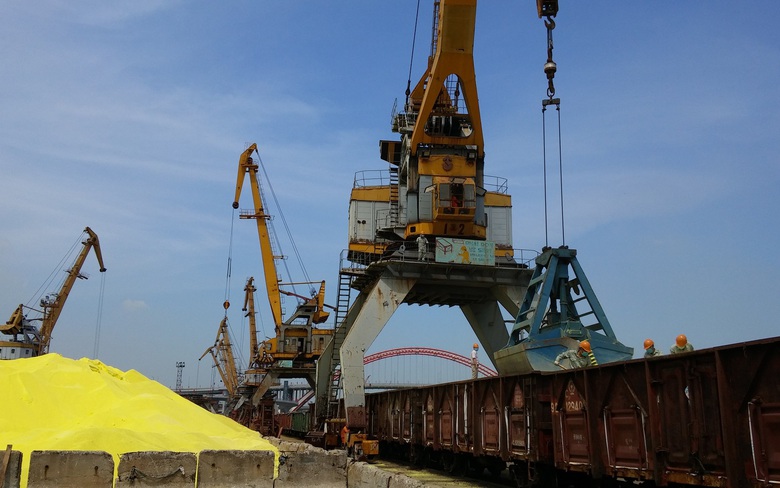 Đề xuất cảng biển loại I phải c&oacute; kết nối đường sắt