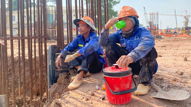 B&ecirc;n trong đại c&ocirc;ng trường nh&agrave; ga T3 hơn 10.000 tỷ ở s&acirc;n bay T&acirc;n Sơn Nhất- Ảnh 4.