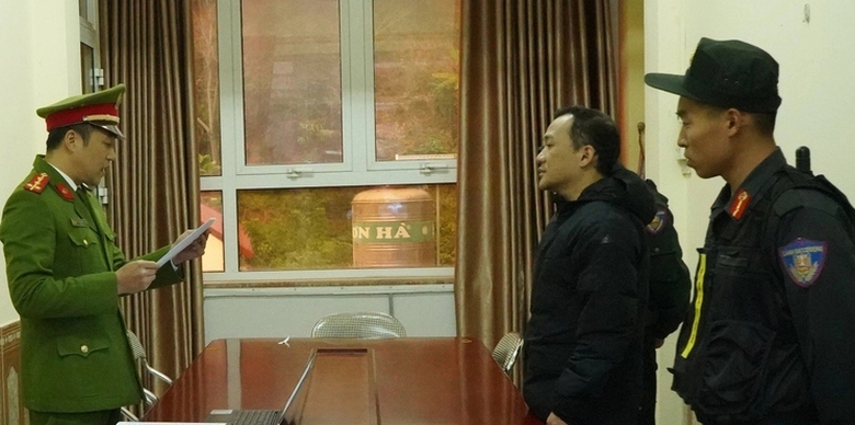 Khởi tố, bắt tạm giam giám đốc ban quản lý dự án tại Bắc Kạn- Ảnh 1. Khởi tố, bắt tạm giam giám đốc ban quản lý dự án tại Bắc Kạn- Ảnh 1.