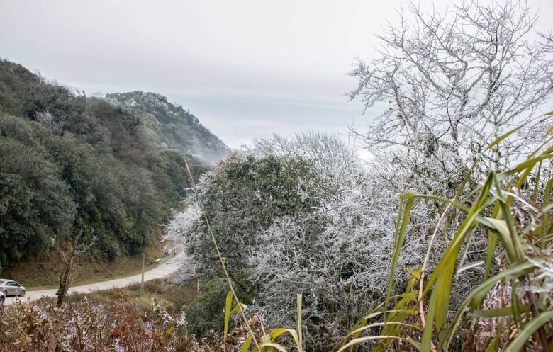 Băng gi&aacute; xuất hiện tại Cao Bằng v&agrave; Lạng Sơn, cơ quan chức năng khuyến c&aacute;o g&igrave;?- Ảnh 5.