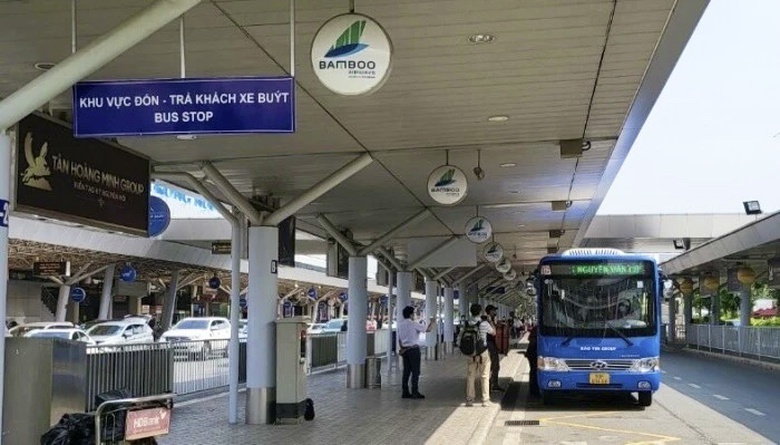 Th&ecirc;m 30 chuyến xe bu&yacute;t mỗi ng&agrave;y phục vụ kh&aacute;ch đi s&acirc;n bay T&acirc;n Sơn Nhất dịp Tết- Ảnh 1.