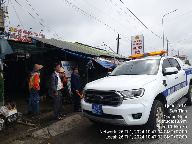 Th&aacute;o dỡ h&agrave;ng trăm lều qu&aacute;n, biển hiệu lấn chiếm h&agrave;nh lang QL1A- Ảnh 7.