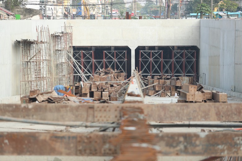 Cận cảnh hầm chui gần 800 tỷ ở Thủ đ&ocirc; sau 1 năm thi c&ocirc;ng- Ảnh 5.