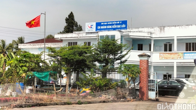 Một số tỉnh miền T&acirc;y chủ động chống &ugrave;n tắc đăng kiểm dịp cuối năm- Ảnh 1.