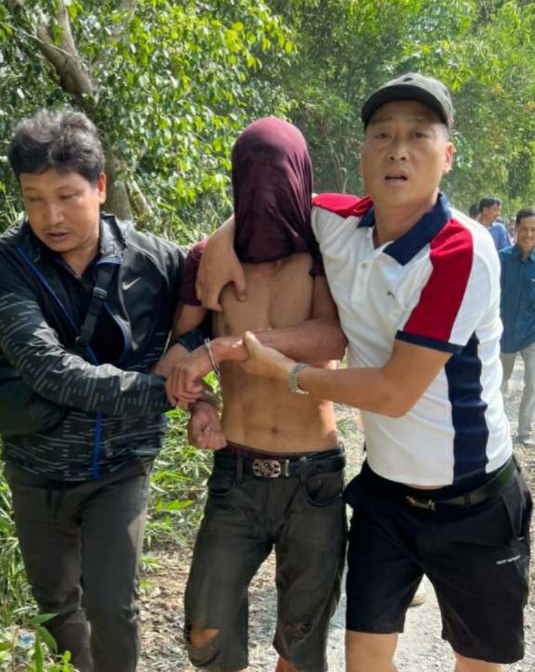 Bắt được nghi phạm sát hại cô gái, cướp xe SH ở Hóc Môn- Ảnh 1. Bắt được nghi phạm sát hại cô gái, cướp xe SH ở Hóc Môn- Ảnh 1.