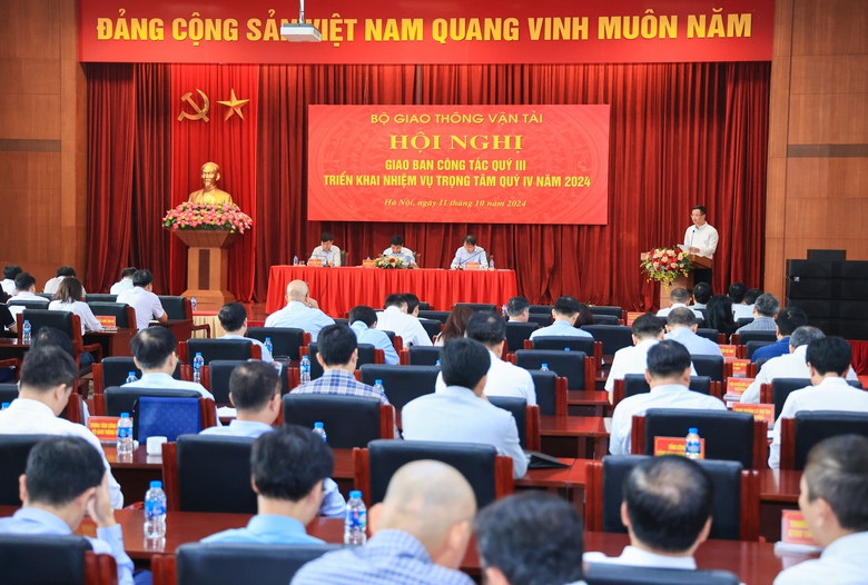 Bộ GTVT giải ng&acirc;n vượt mức trung b&igrave;nh của cả nước- Ảnh 2.