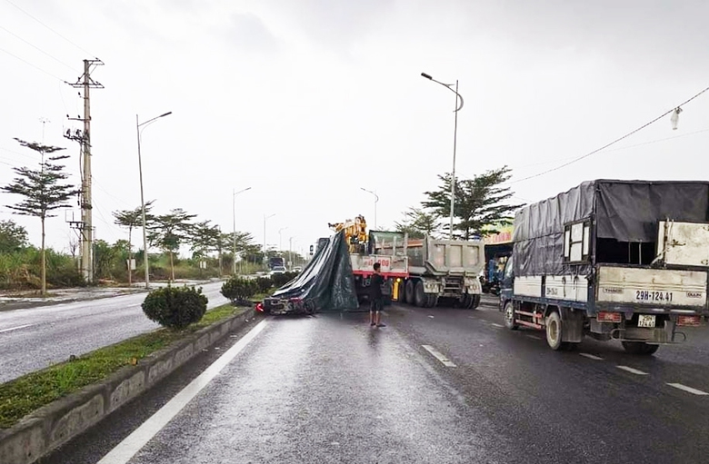 Hai vụ tai nạn khiến 3 người tử vong ở Hà Nam- Ảnh 1. Hai vụ tai nạn khiến 3 người tử vong ở Hà Nam- Ảnh 1.